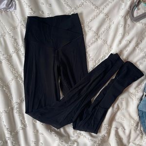 American Eagle Offline Cross Over Leggings